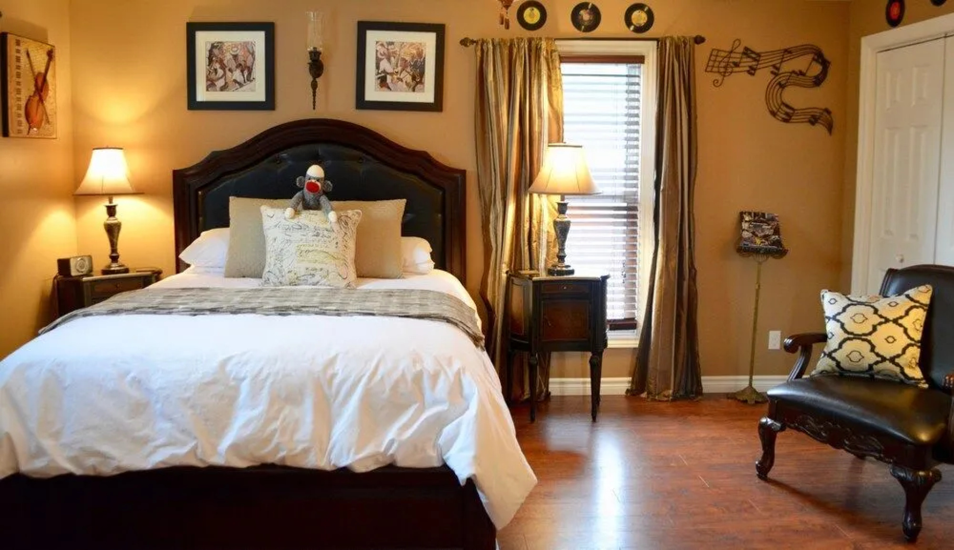 Distinctive Inns of Kingsville Inn136