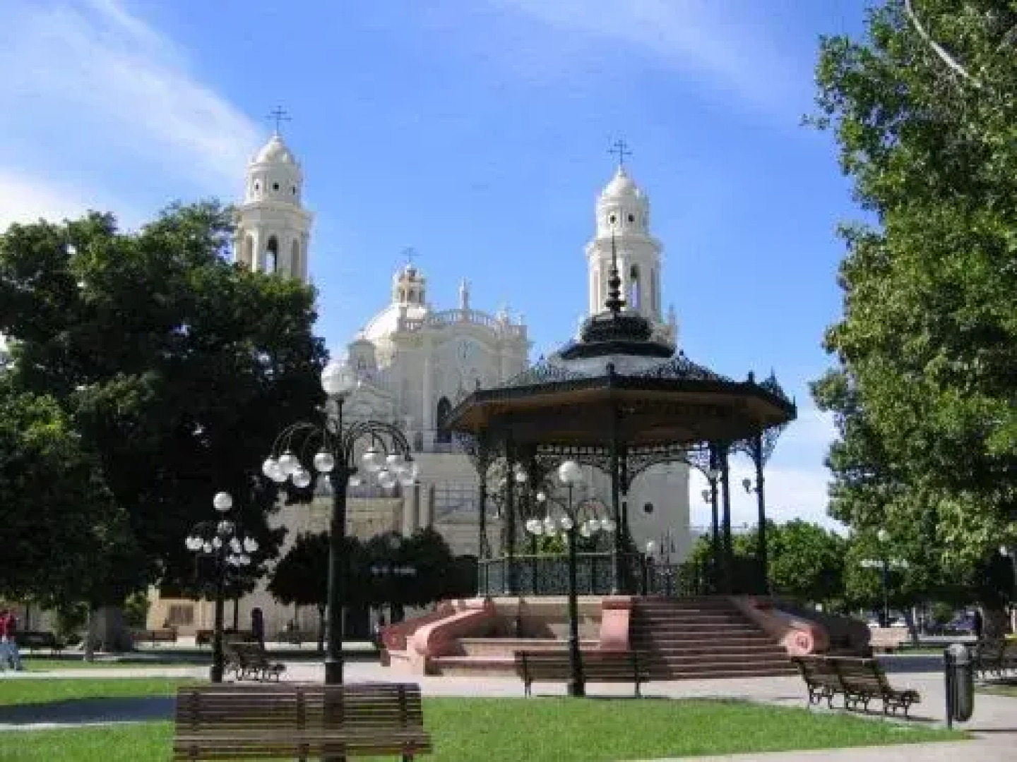 Plaza Las Quintas