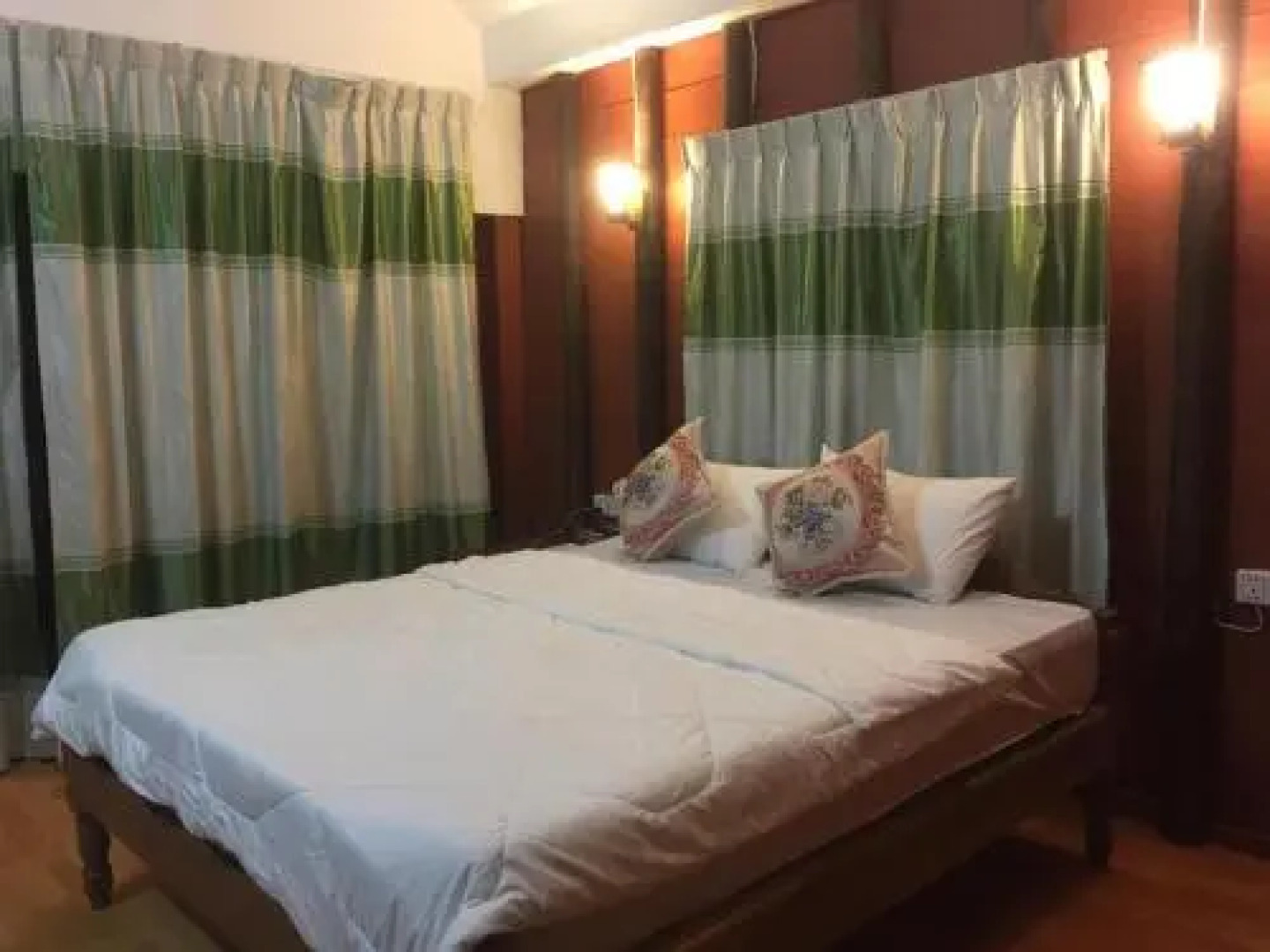 Ryta Beach Bungalow & Resort