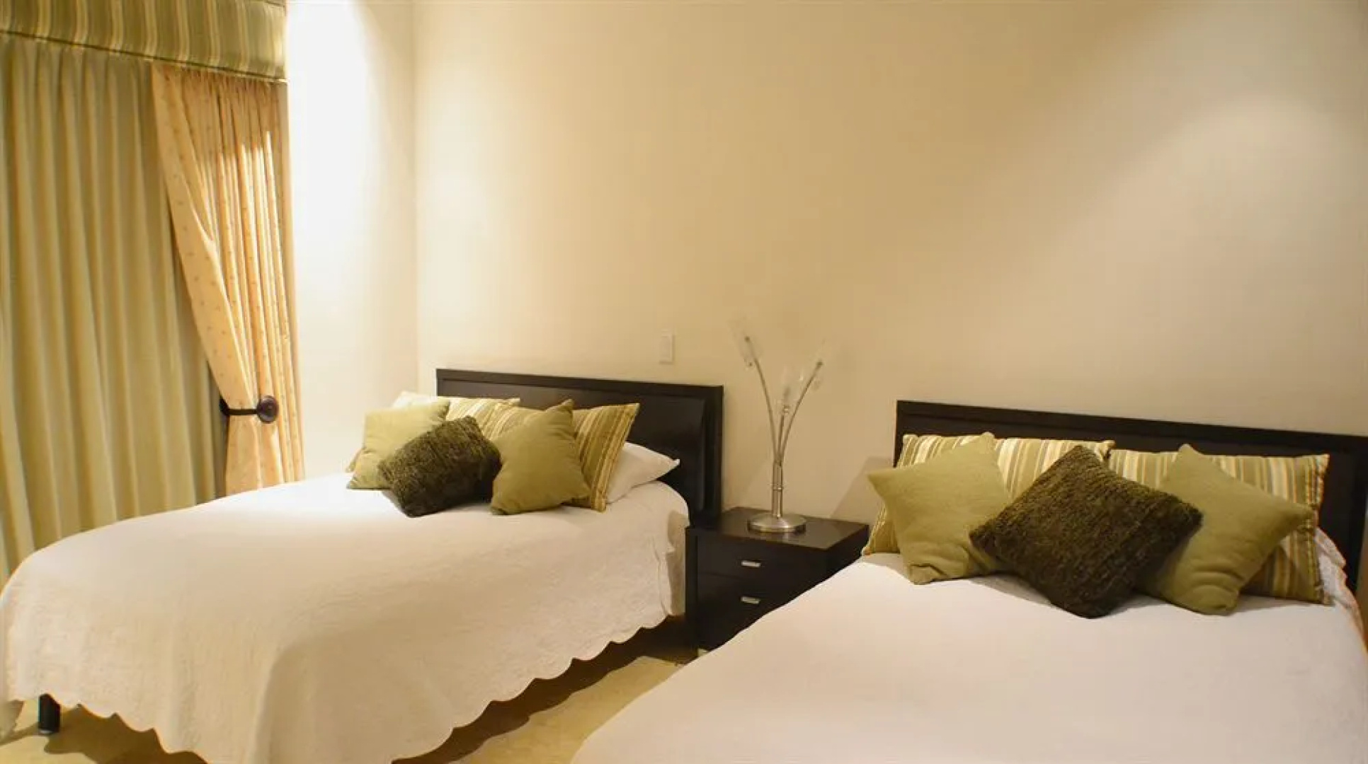 Acqua Residences