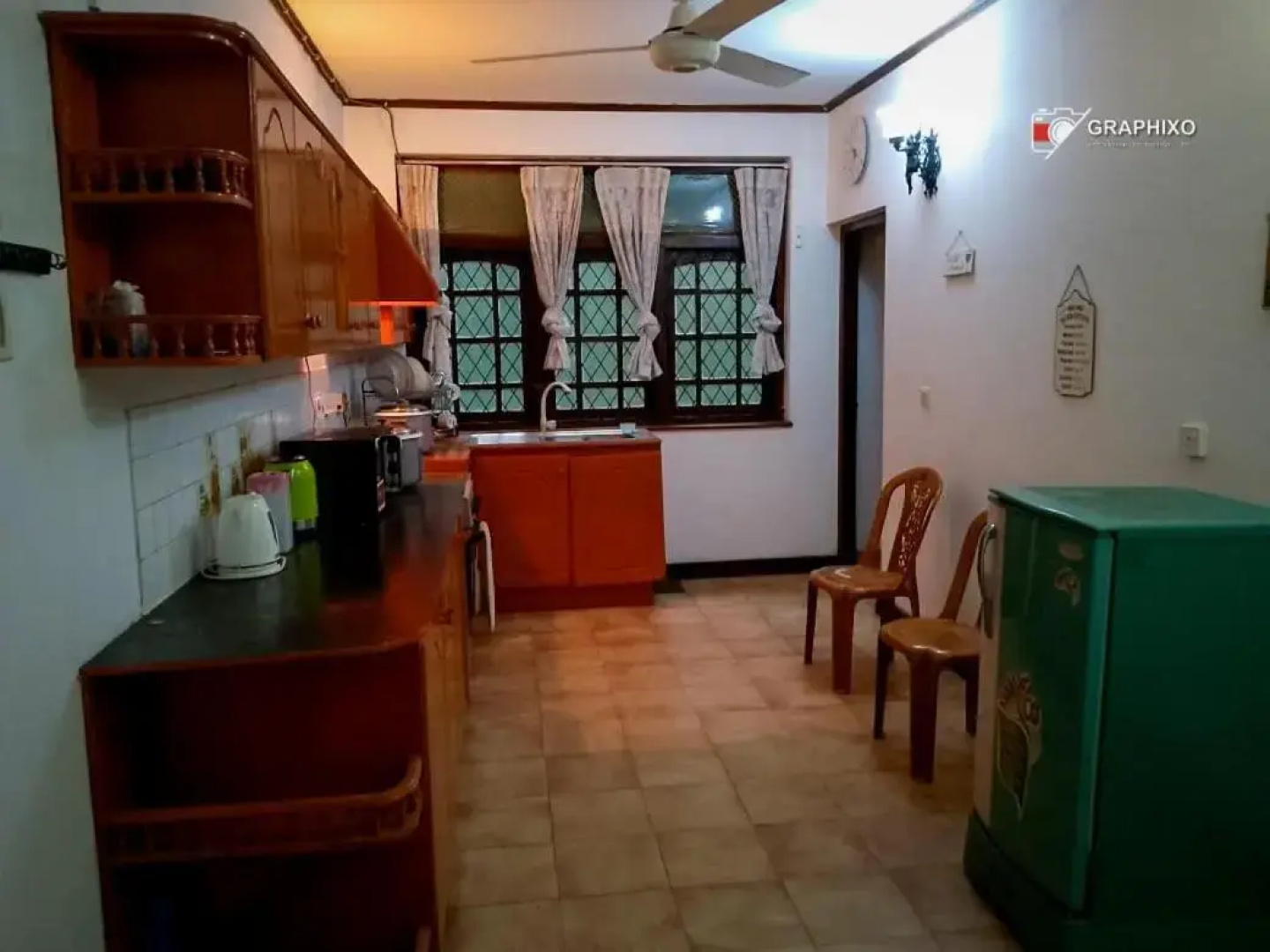 Ceylon Travel and Stay Lodge