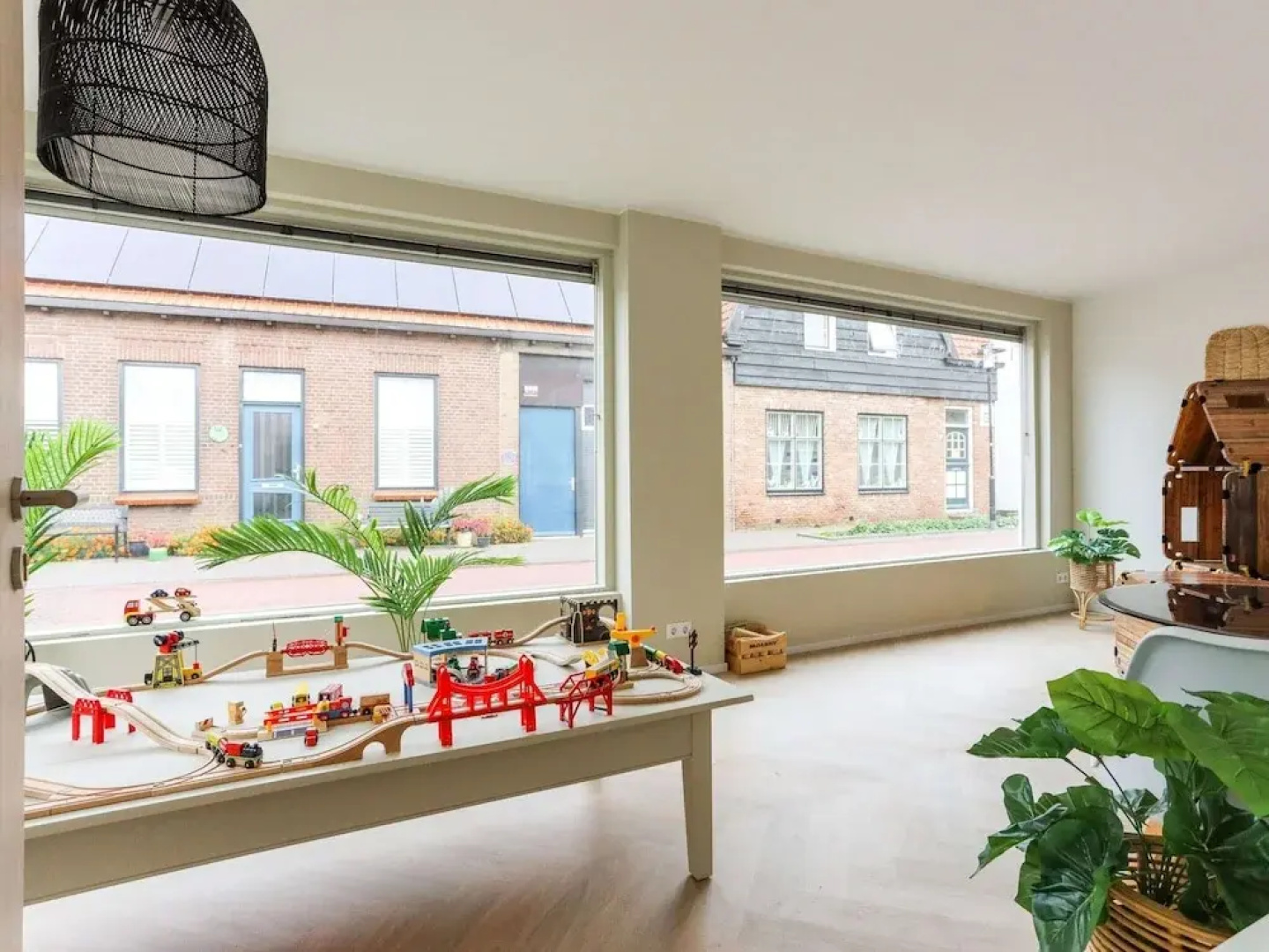 Pleasant Holiday Home in Vrouwenpolder With Garden