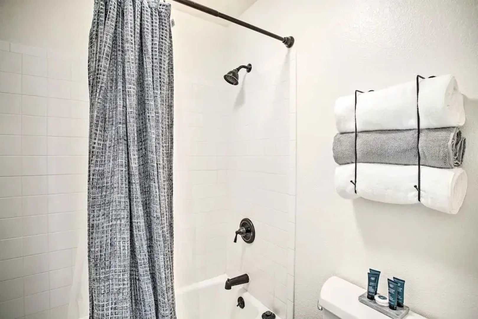 Stunning Condo By Trails, Nat'l Monument!