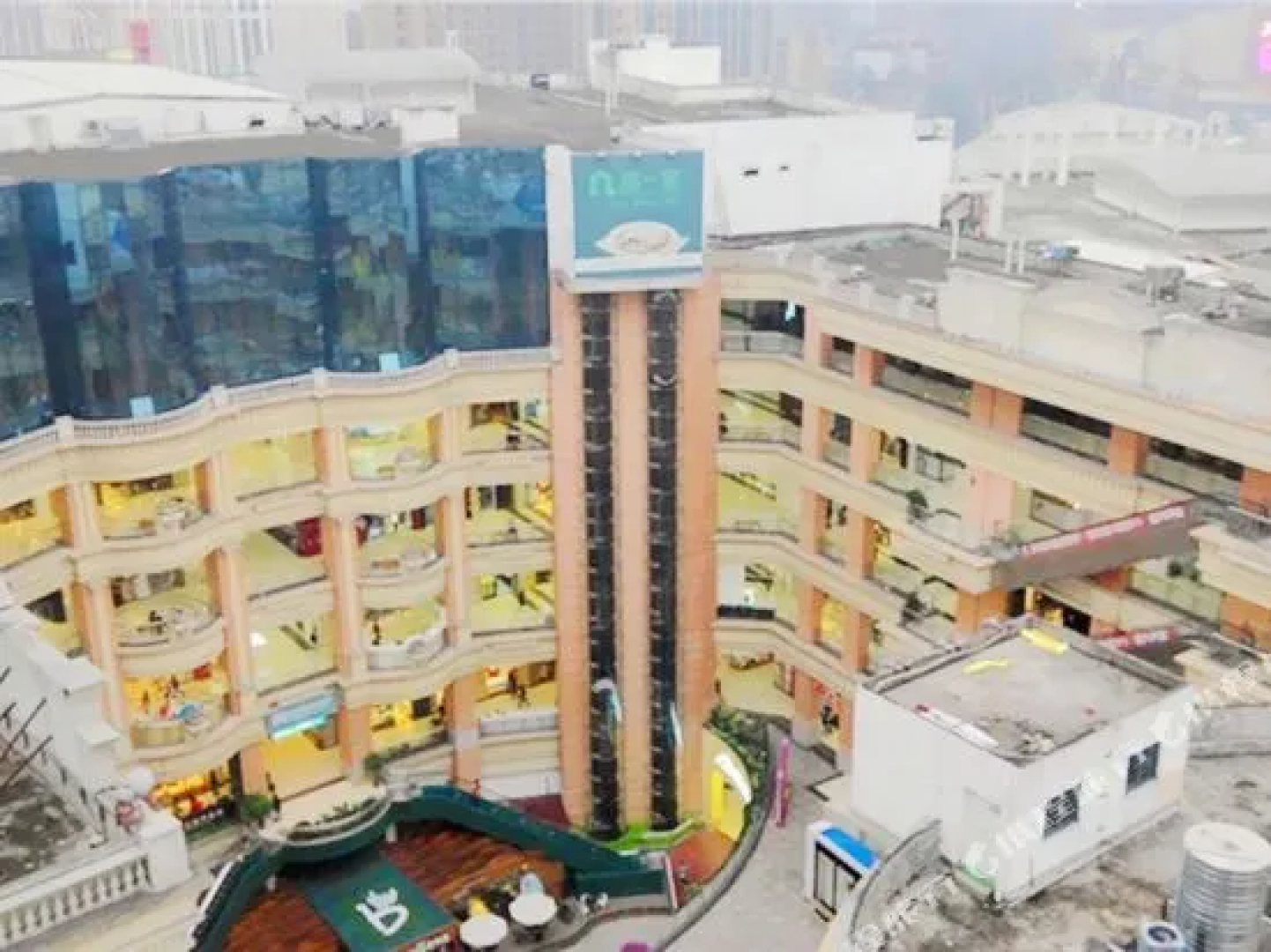 Baolong Apartment Hotel