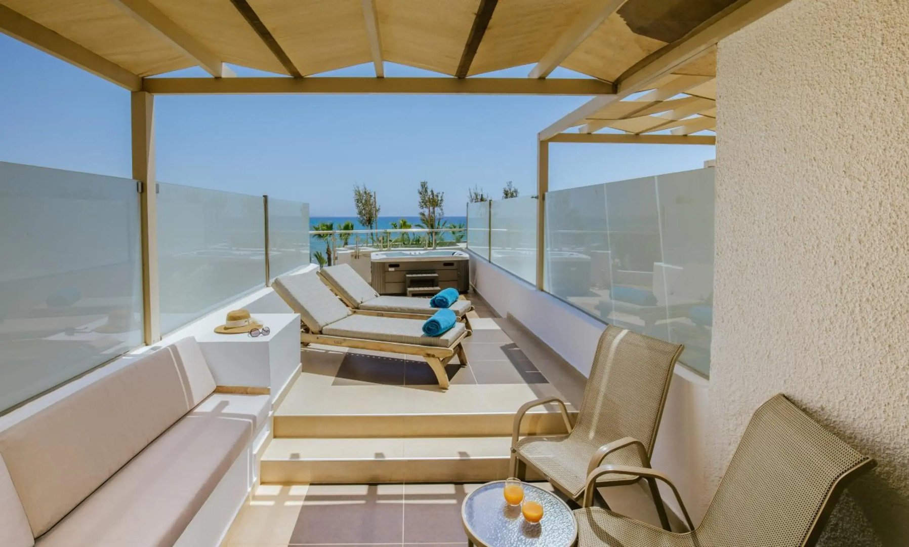 Golden Bay Beach Hotel