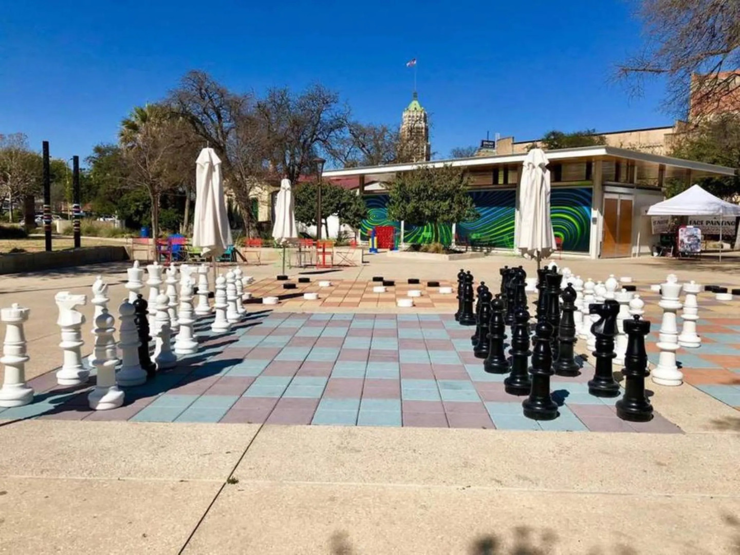 BIG Studio Near Downtown With All Amenities