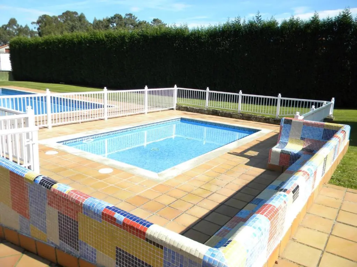 LAS LAGUNAS chalet adosado para máx 10, no recomendable para grupos de jóvenes