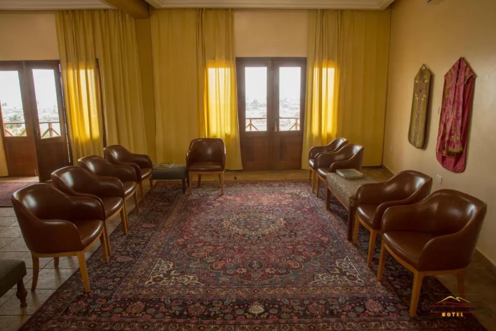 Golden Hill Parker Hotel
