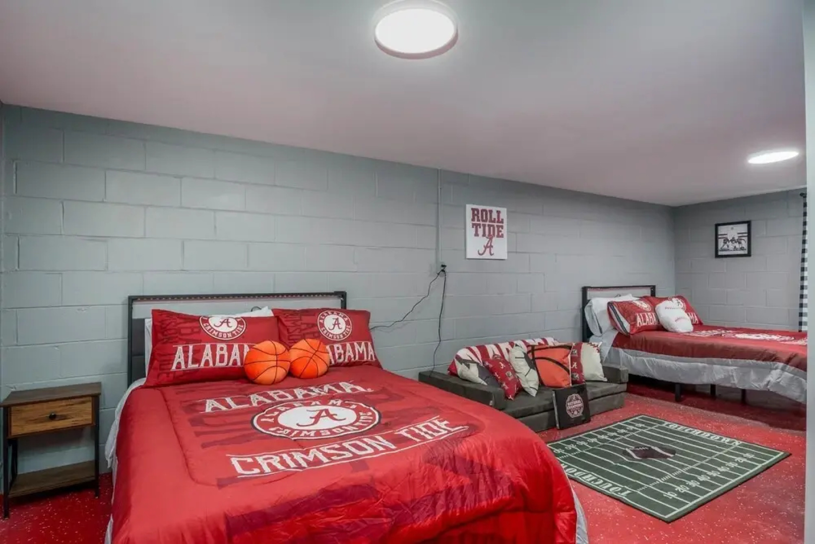 LA Maison De LA Nouvelle-orl ans Game DAY House Covered Patio