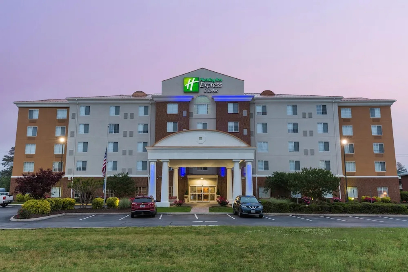 Holiday Inn Express Petersburg, an IHG Hotel