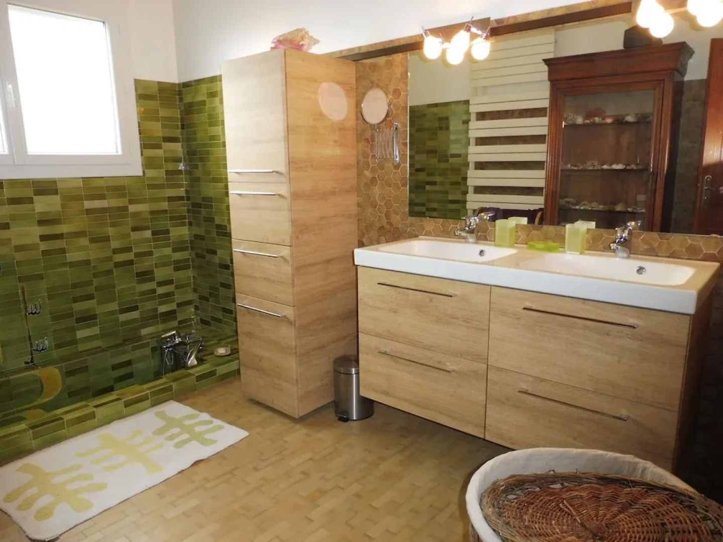 Beautiful Villa With Stunning Views of the Mont Ventoux