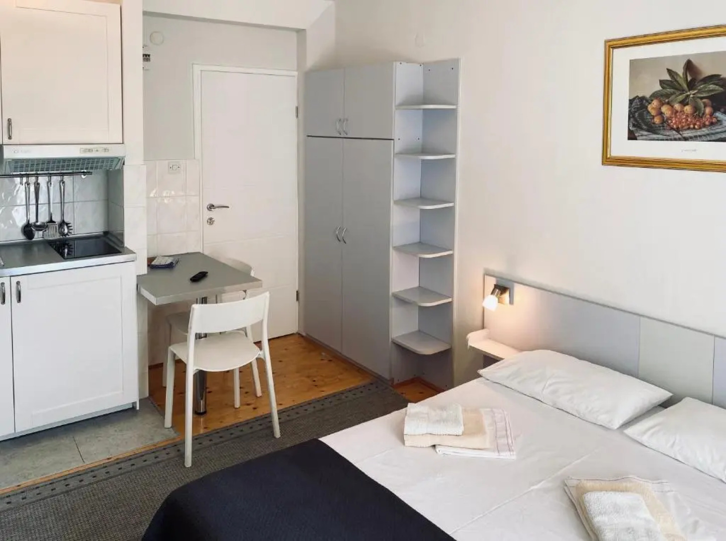 Komiza Provita Guesthouse