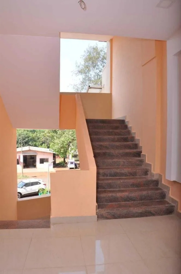 Hotel Pride Residency