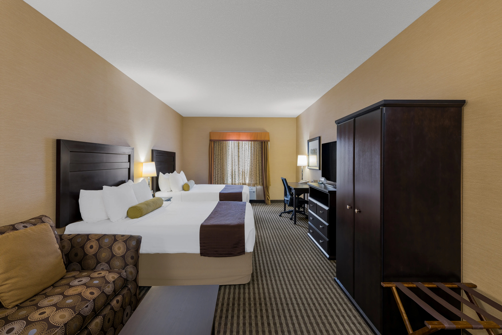 Best Western Sunrise Inn & Suites