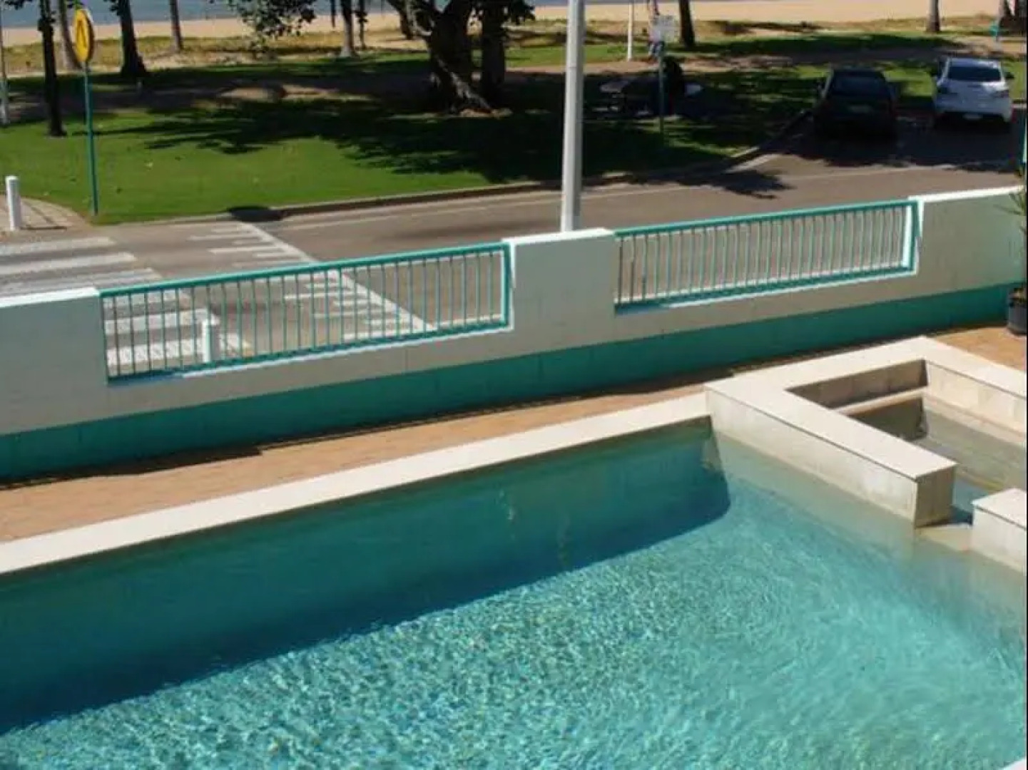 Townsville Seaside Apartments