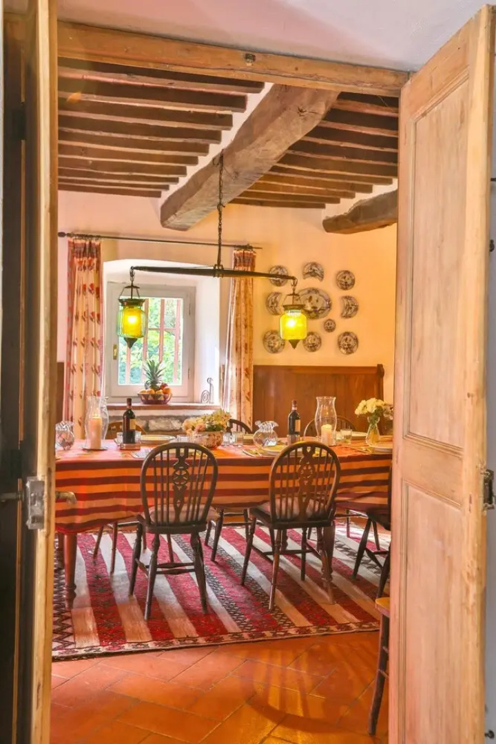 Villa With 7 Bedrooms in Castelnuovo, With Private Pool, Terrace and Wifi