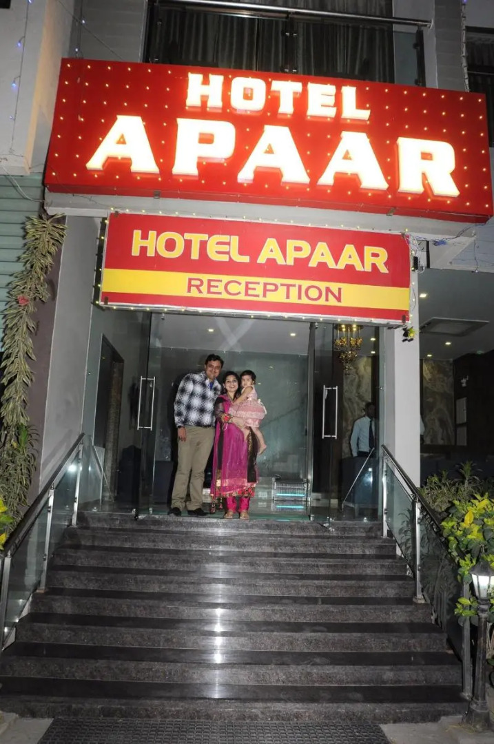 Apaar Hotel