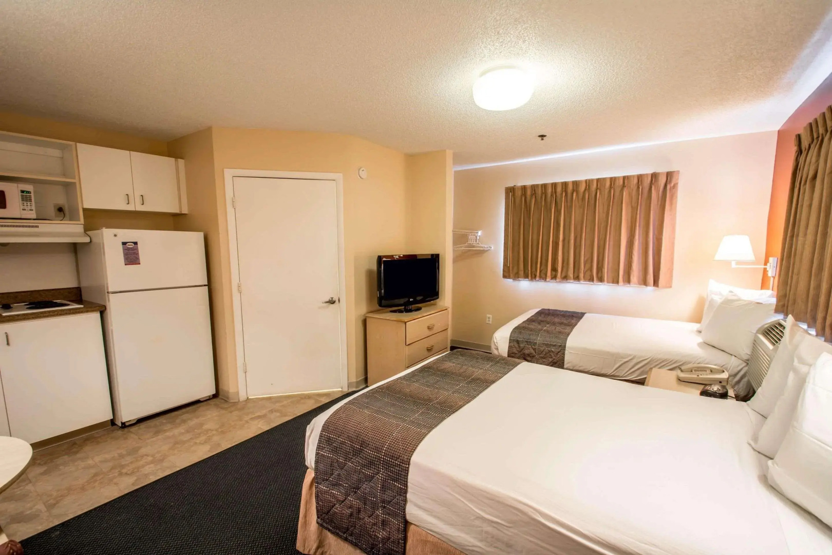 Suburban Studios Stuart near Federal Hwy 1