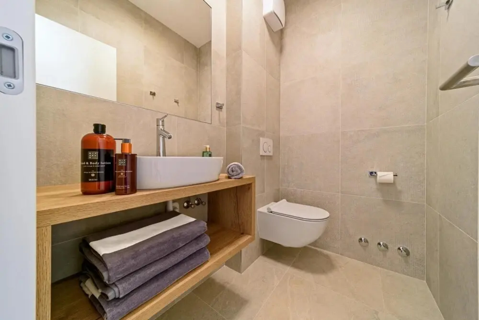 Villa Lucy Plum CFH