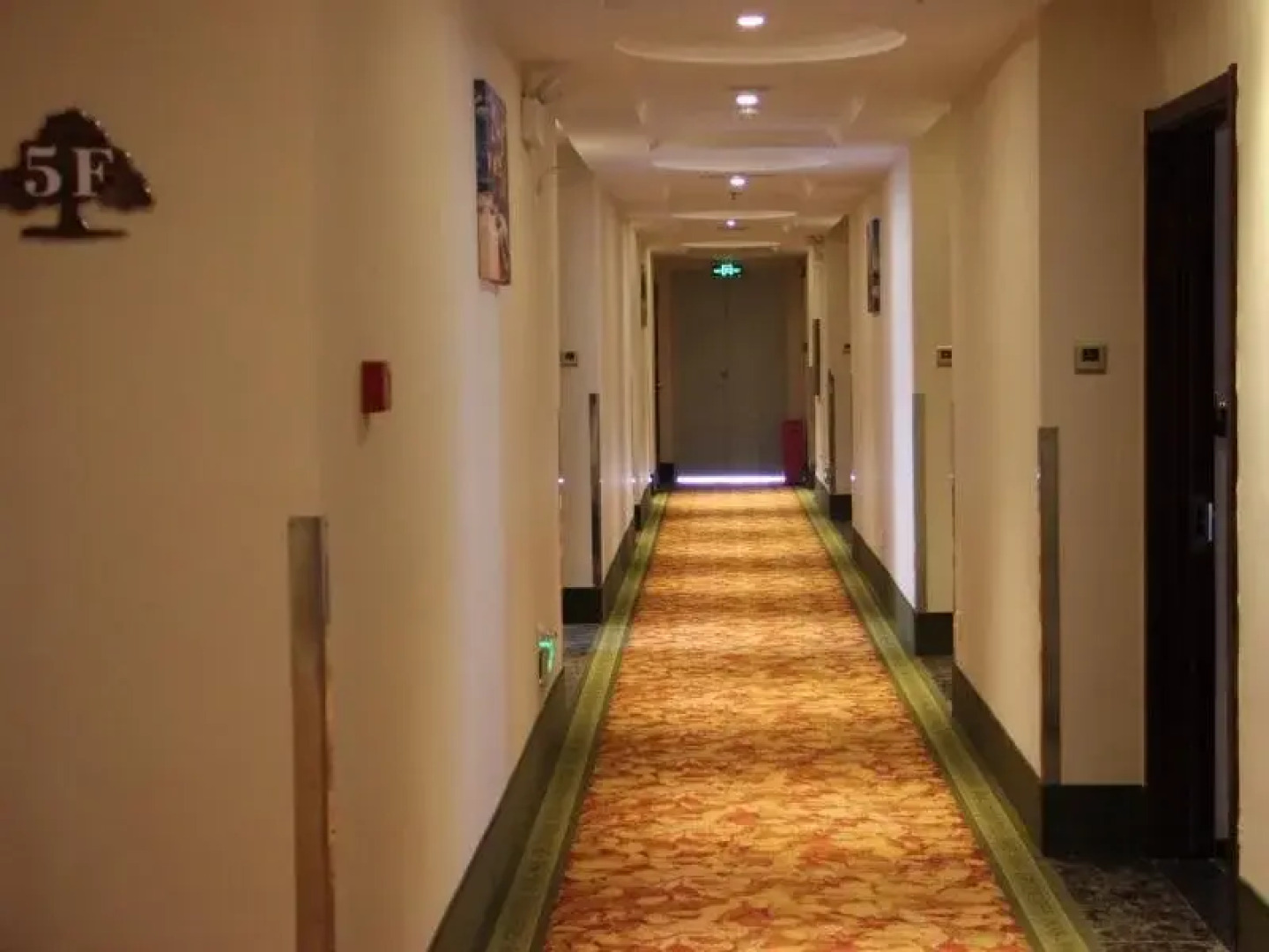 GreenTree Inn Guangdong Jieyang Puning International Garment City Puning Plaza Business Hotel