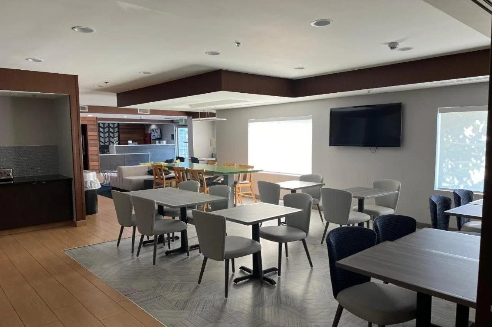 Country Inn & Suites by Radisson, LSU/Medical Corridor