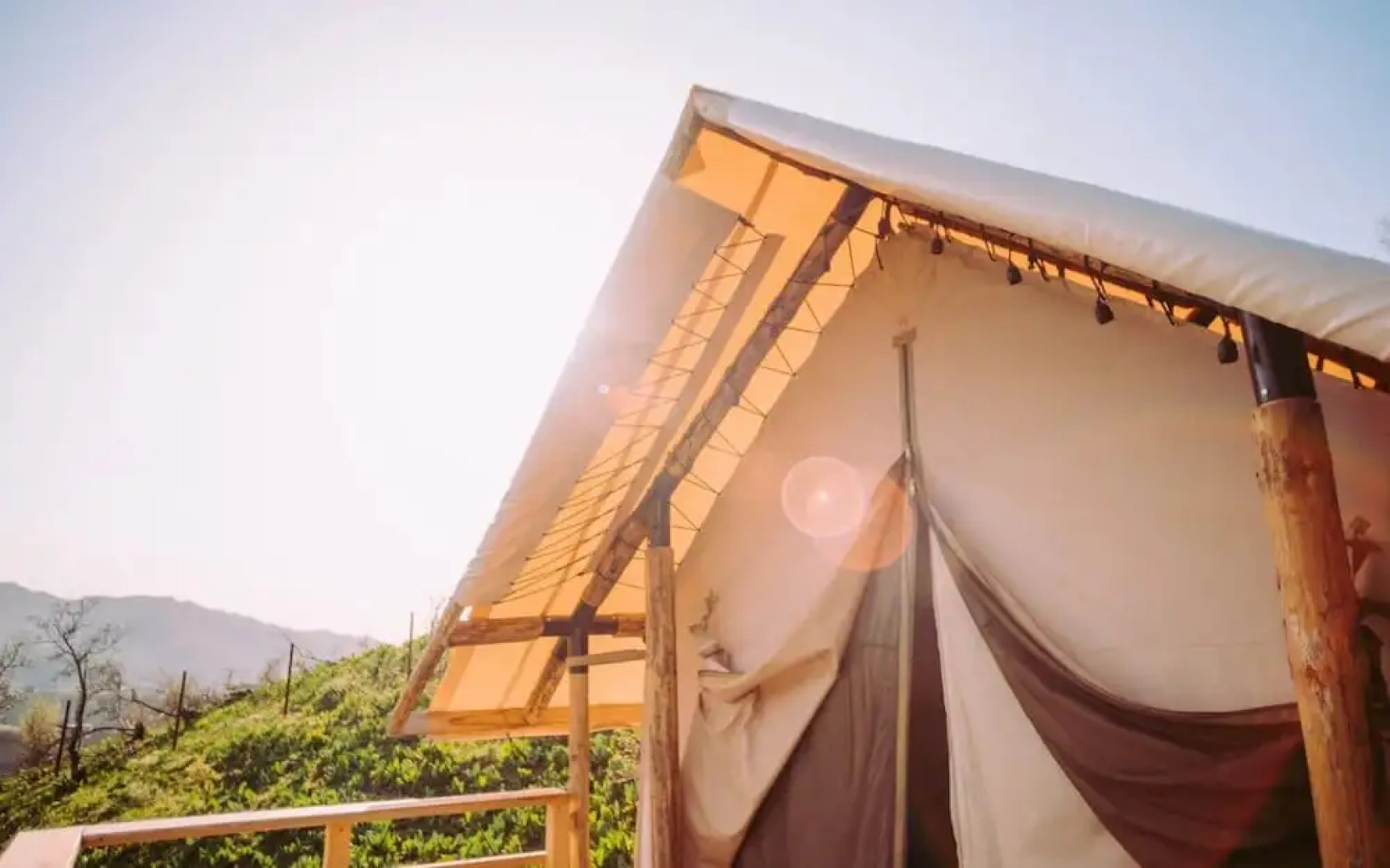 Гора Глэмпинг