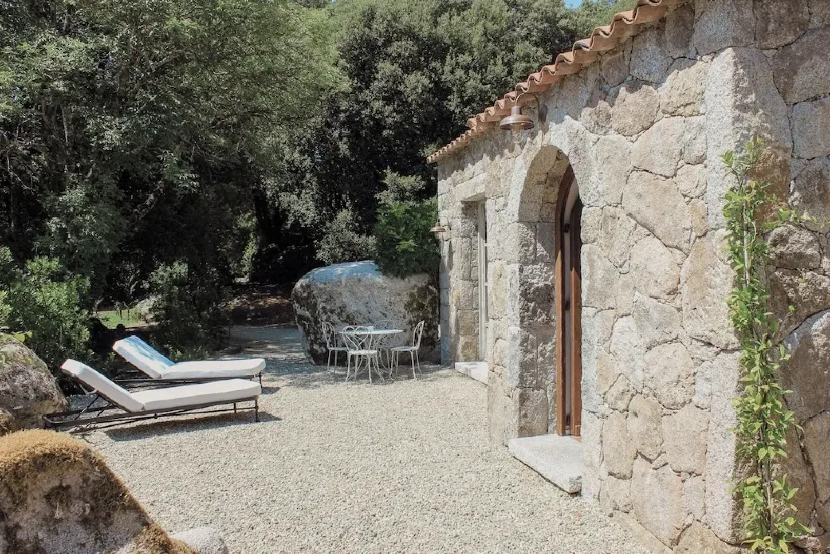 Отель Domaine Le Mouflon d'Or