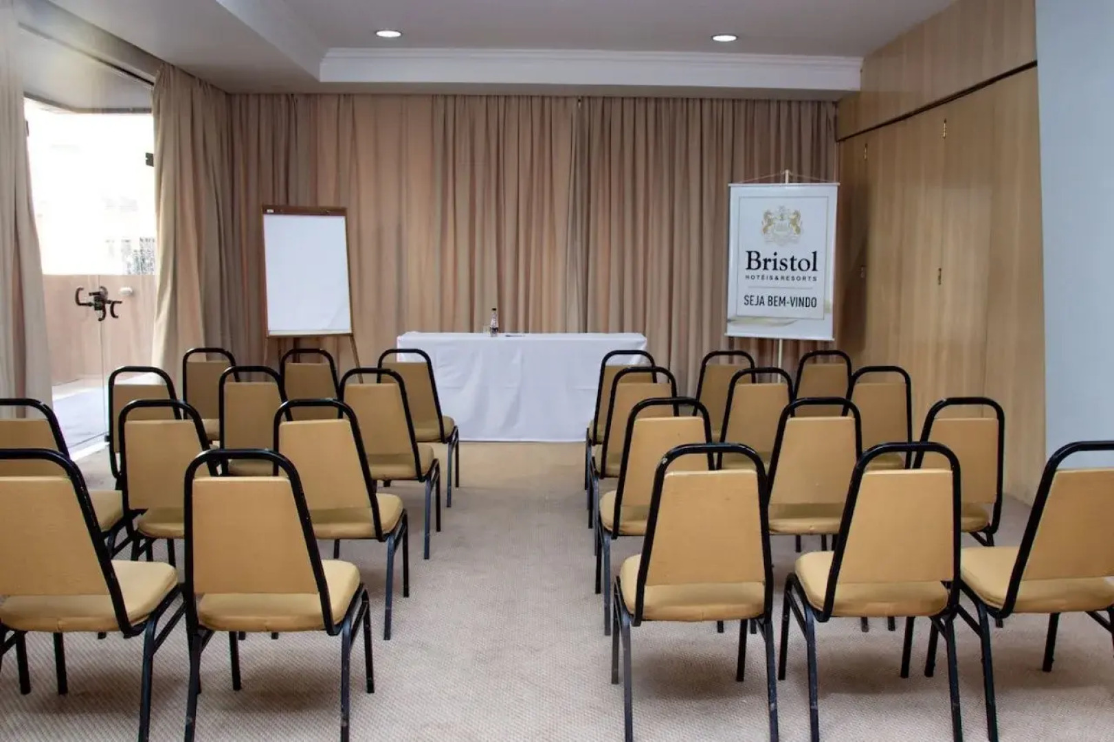 Bristol Upper Residence Hotel