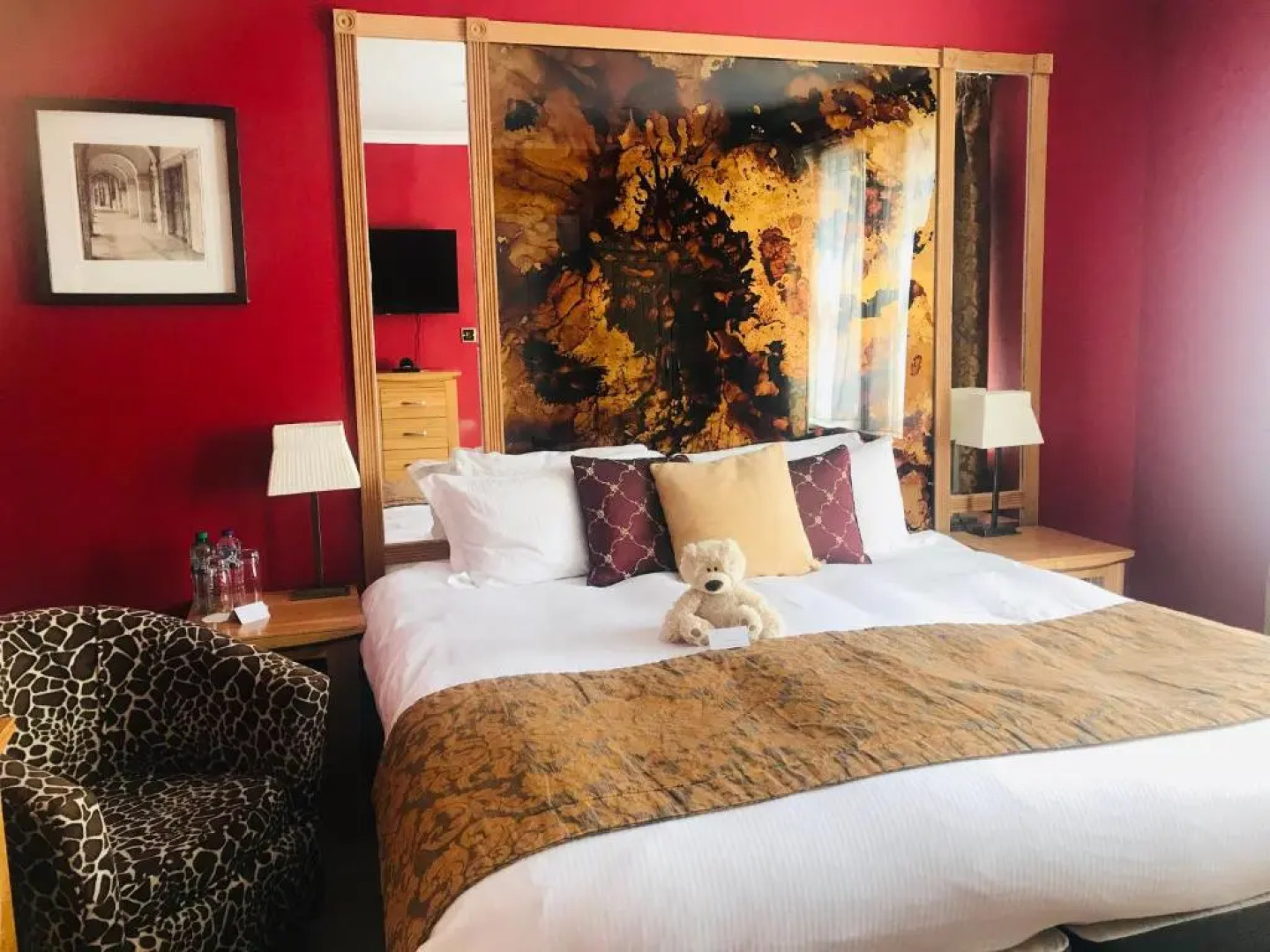 Clarence Court Hotel