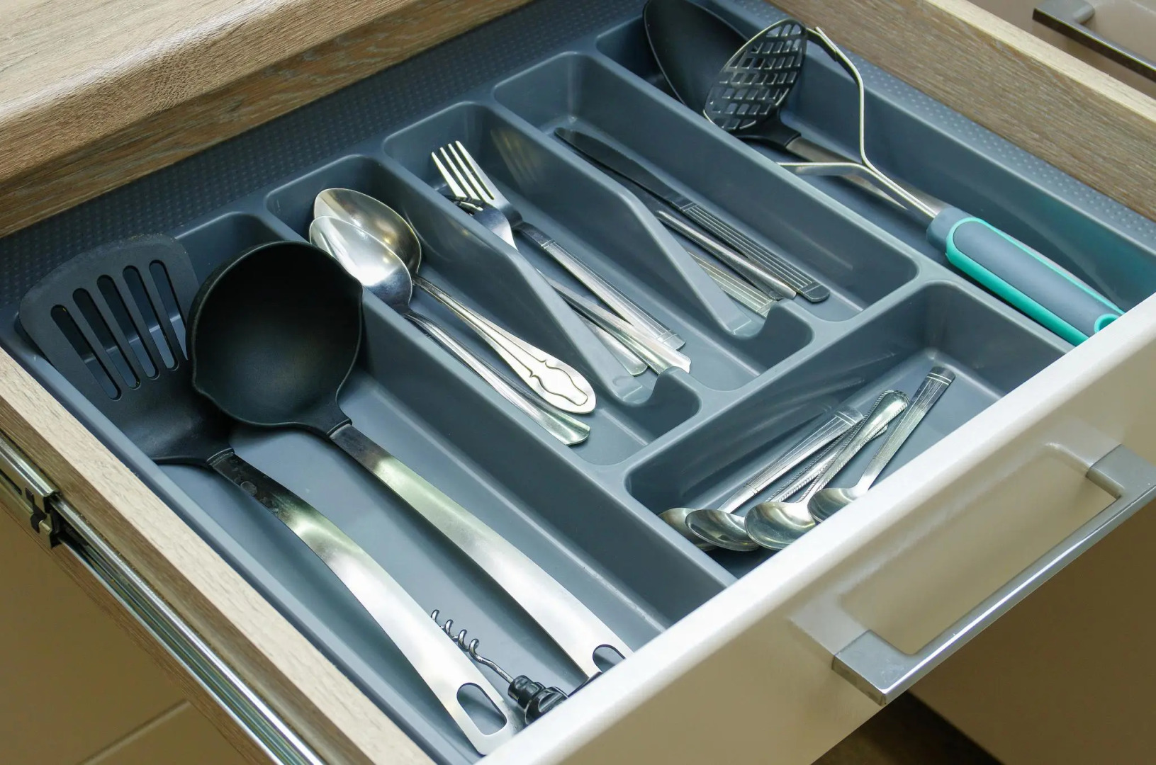 25 этажей на улице Ворошилова 1/4