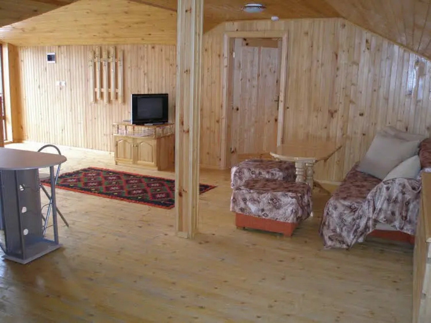 Argo Hotel
