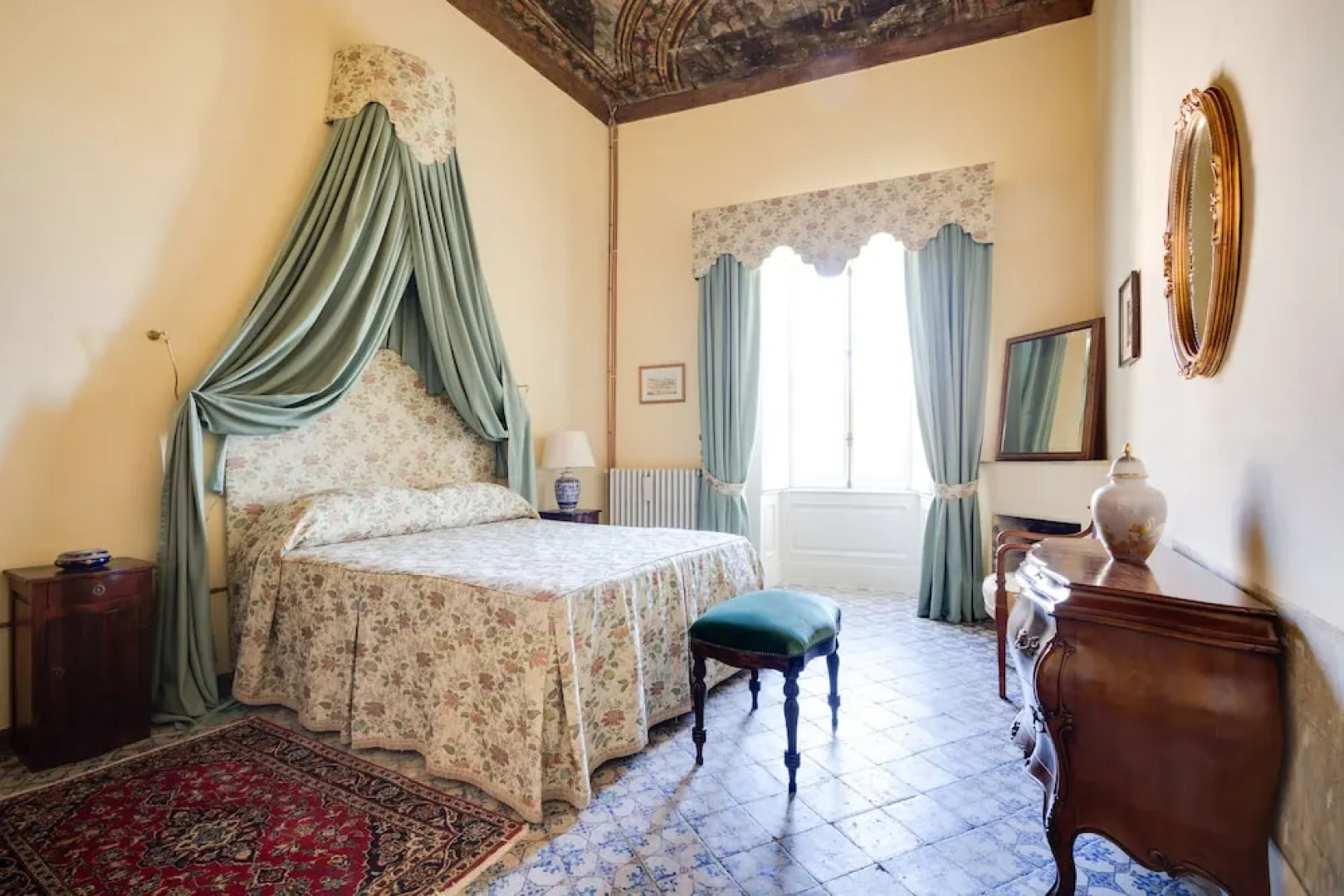 Castello Di Caccuri Suites