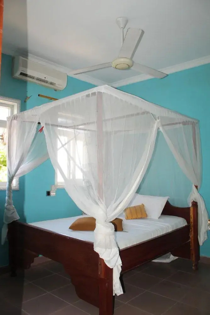 Pwani Vanilla House & Restaurant