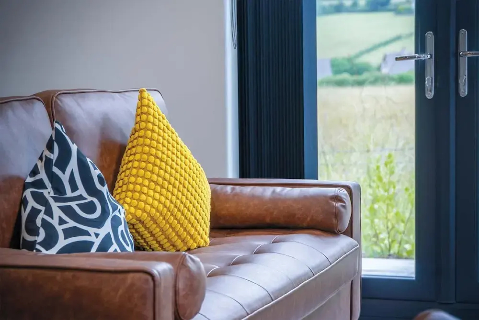 The Shed - 1 Bedroom - Cosheston