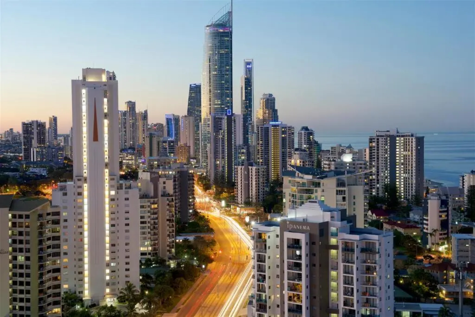 Crowne Plaza Surfers Paradise by IHG