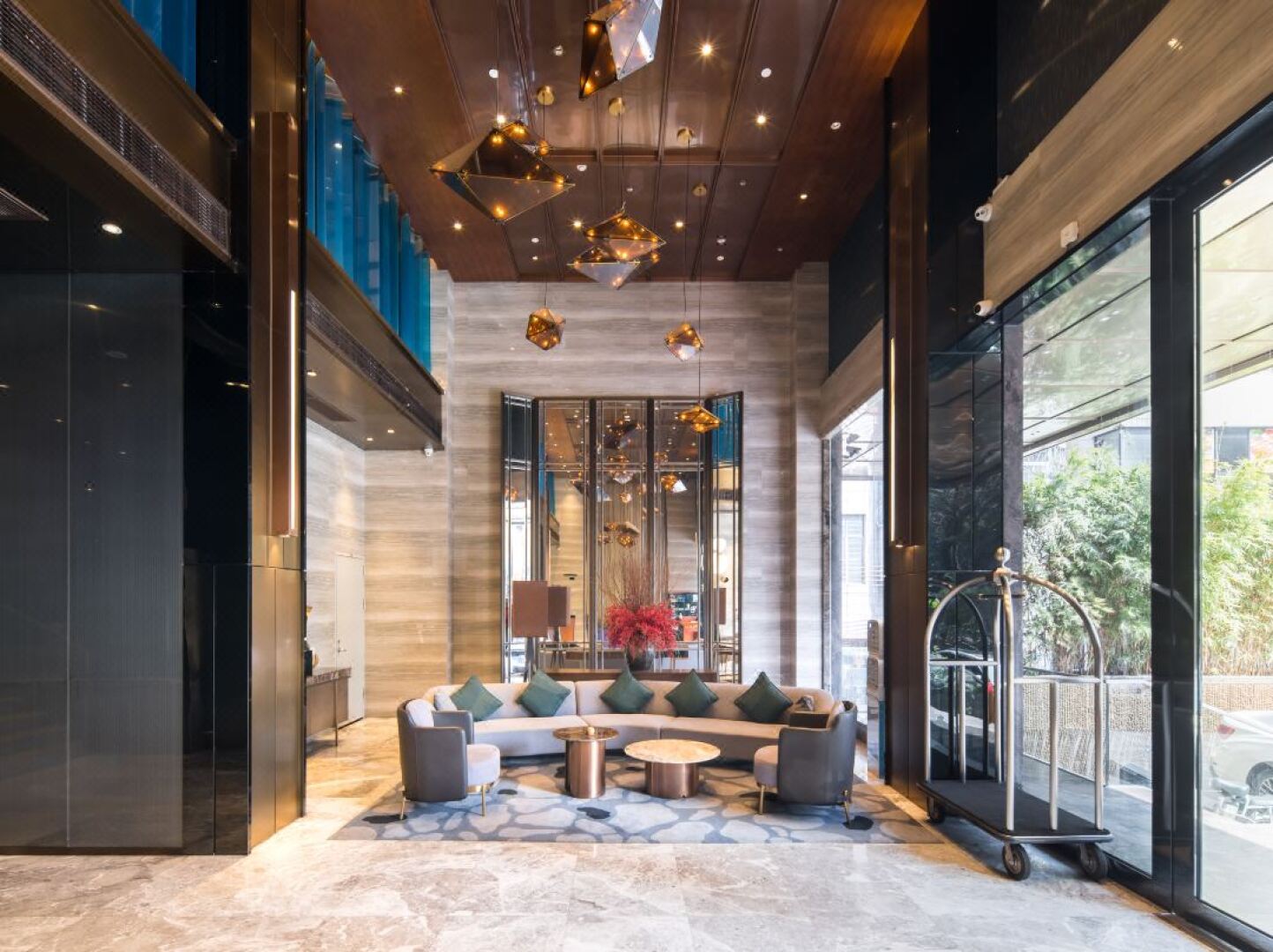 Paco Business Hotel Datang Metro Station