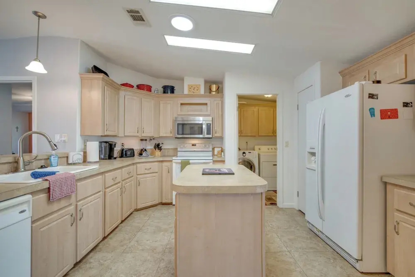 Near Golf & Dining: Wildwood Vacation Rental!