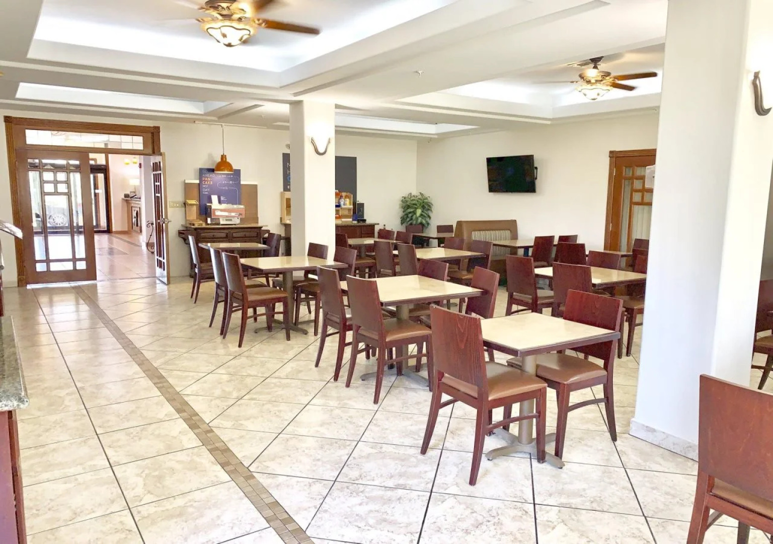 Holiday Inn Express & Suites Alice by IHG