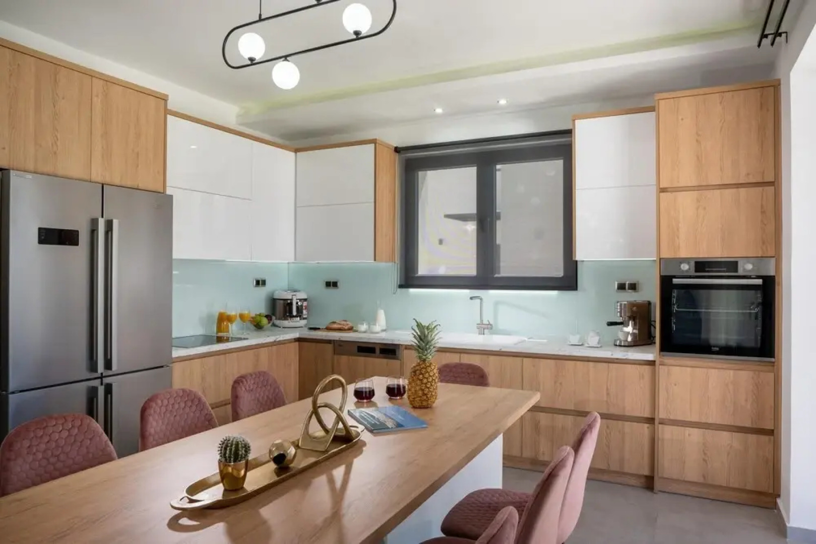 Luxurious Villa Mare - With 150m Pool