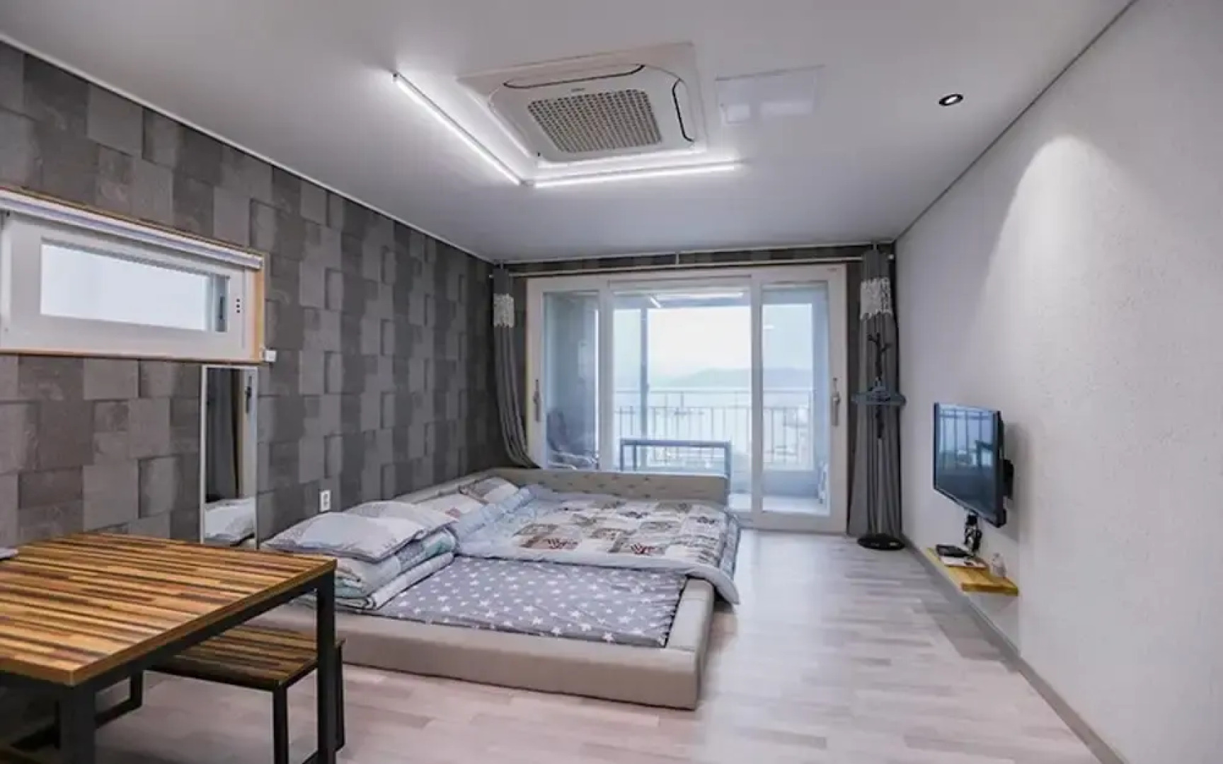 Pohang Sea and Bamboo Pension