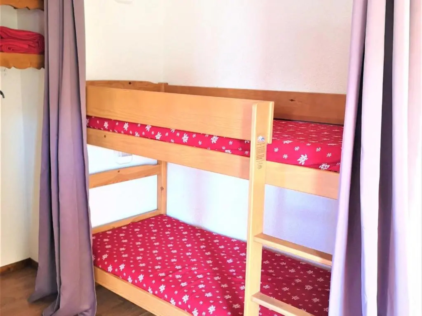 Appartement Le Dévoluy-Agnières-en-Dévoluy, 2 pièces, 6 personnes - FR-1-504-86