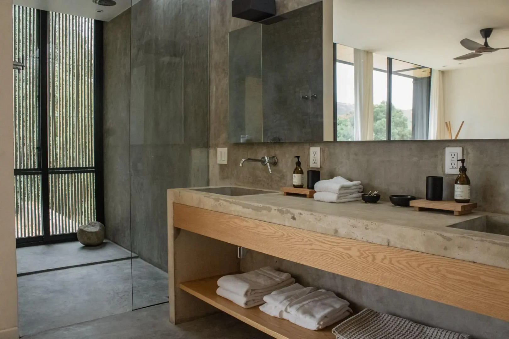 Hotel Cuatro Cuatros