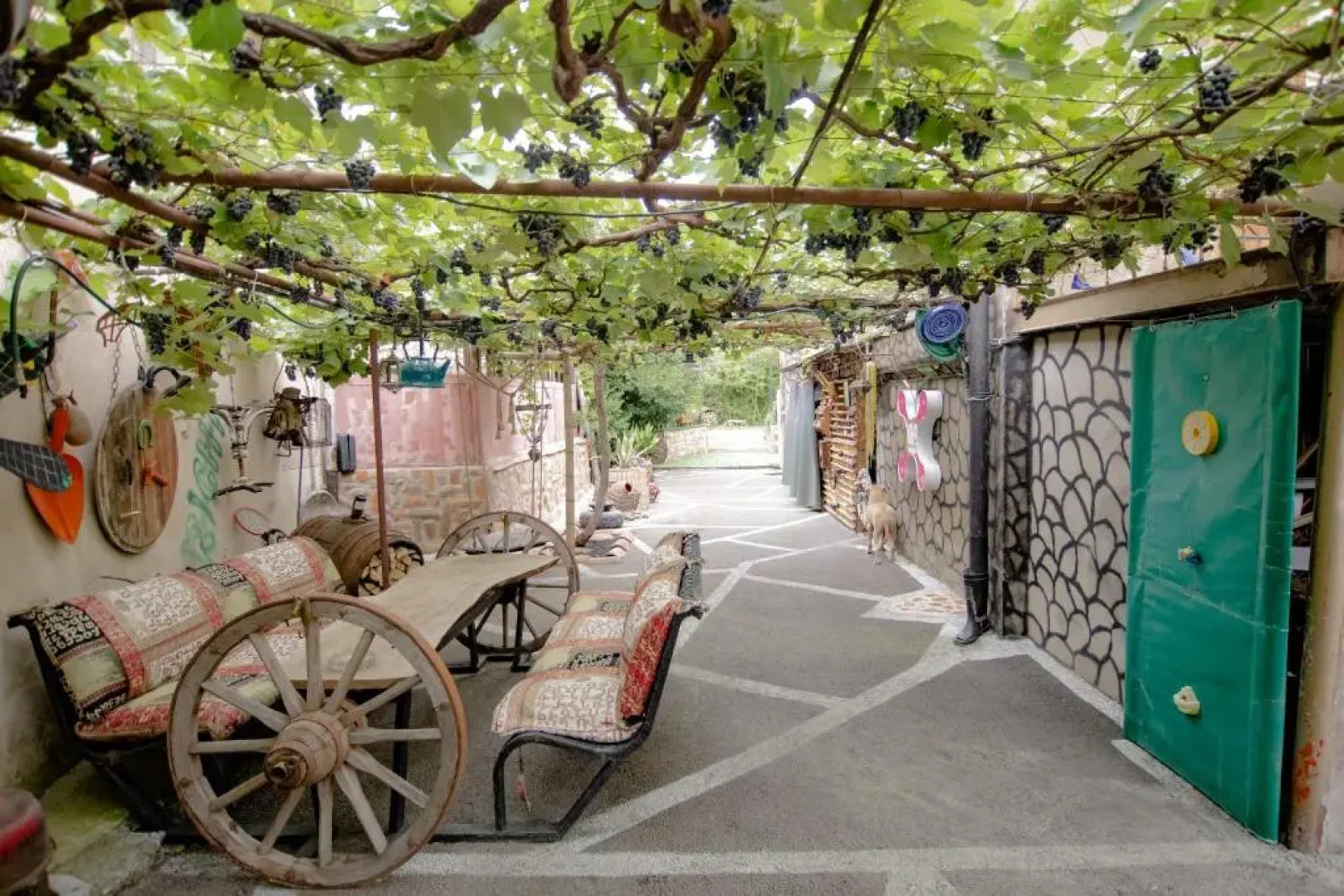 Qilimchas Guest House