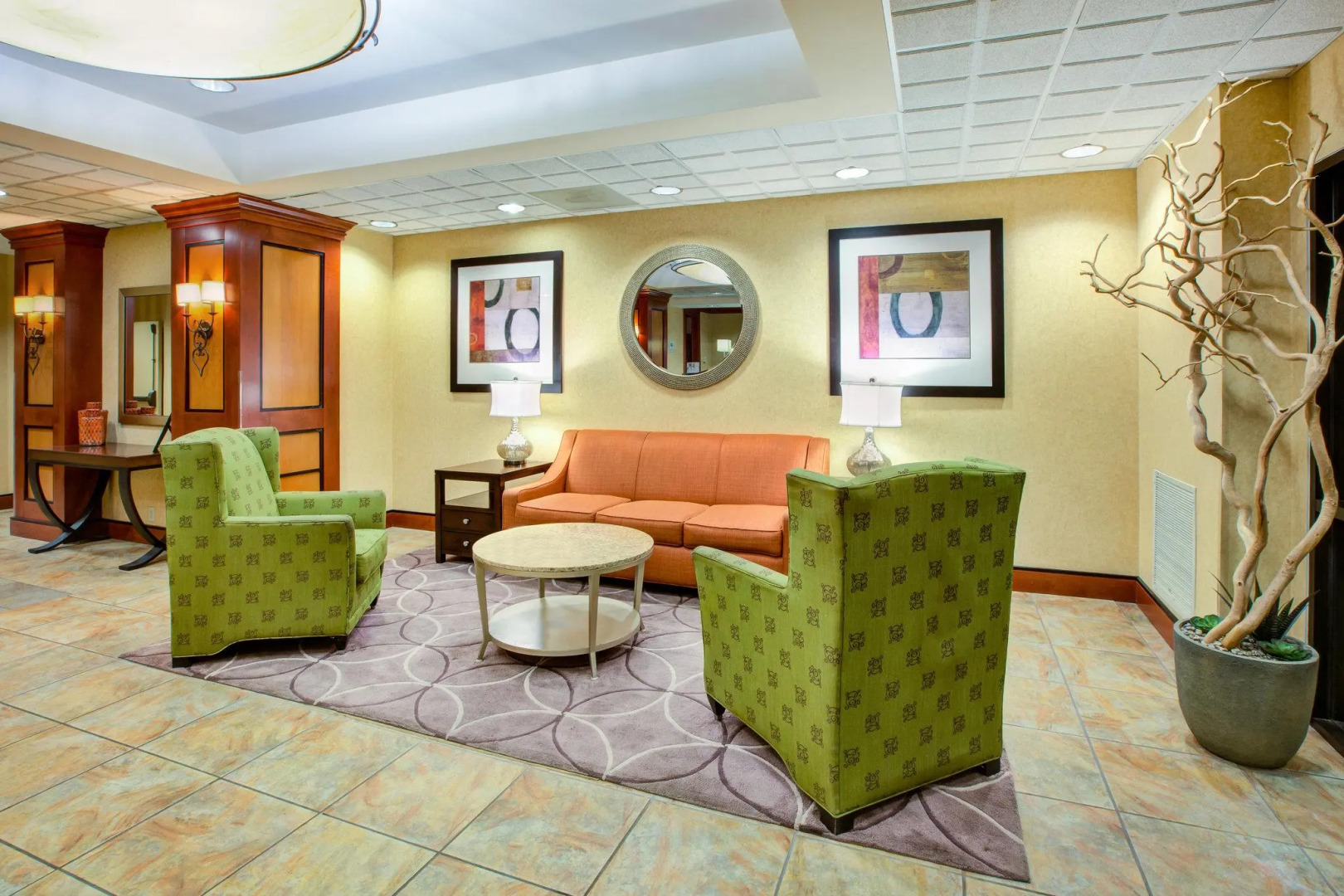 Holiday Inn Express & Suites Fort Wayne by IHG