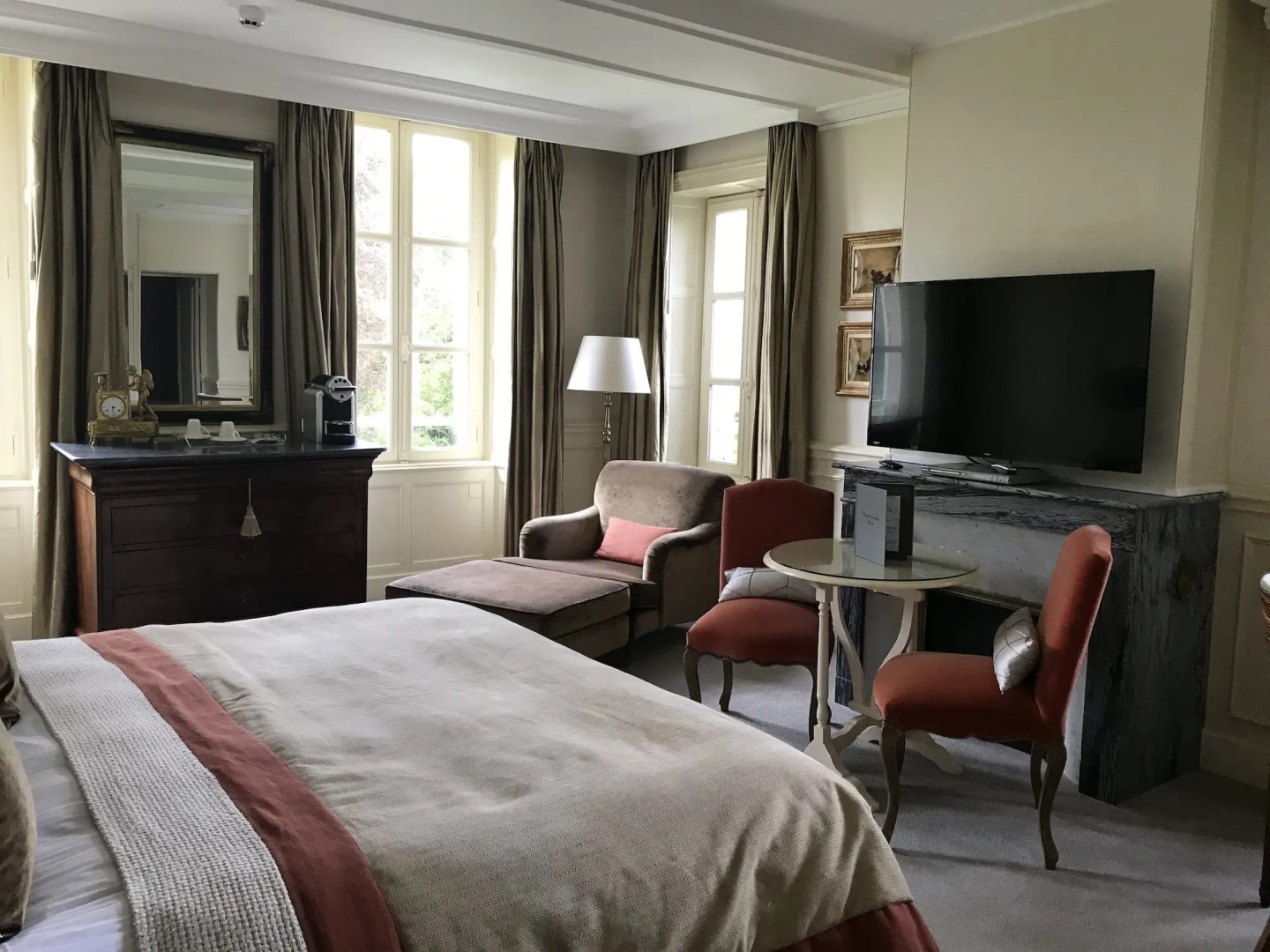 Château La Chenevière