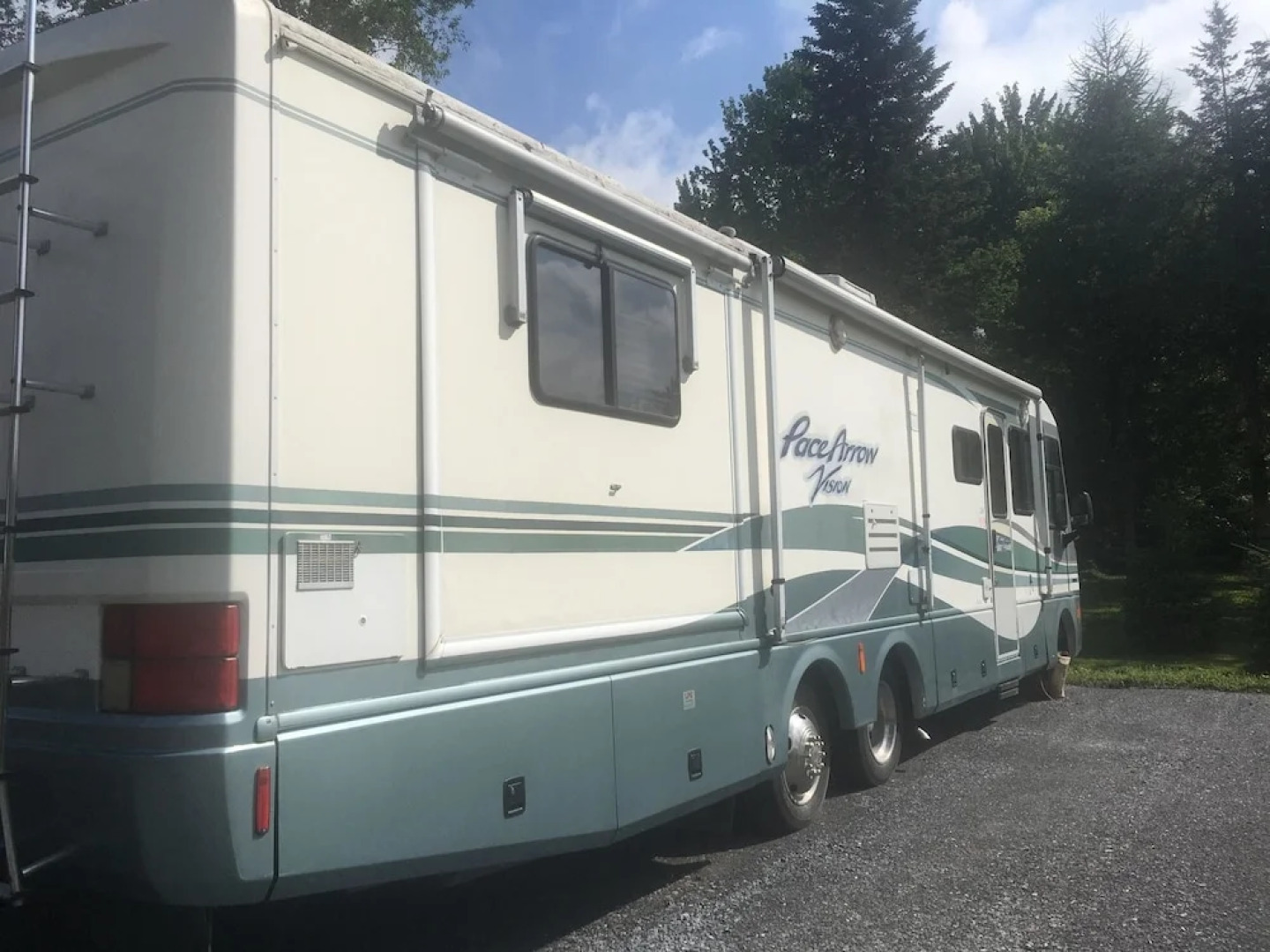 Property With one Bedroom in Lac-brome, With Furnished Garden Near the Beach