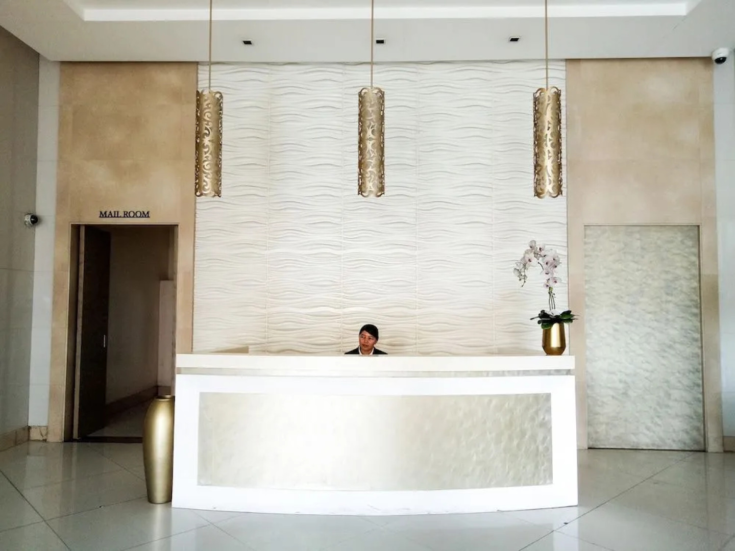 Airport T3 Newport Condotel