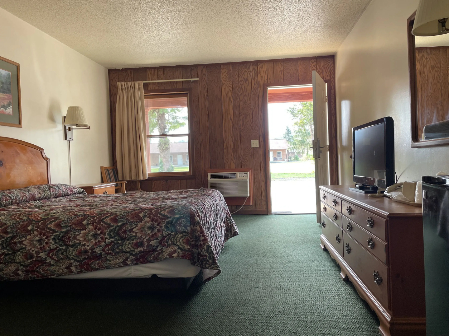 Pine Valley Motel