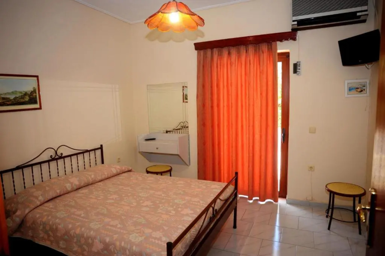 Iliahtida Apartments