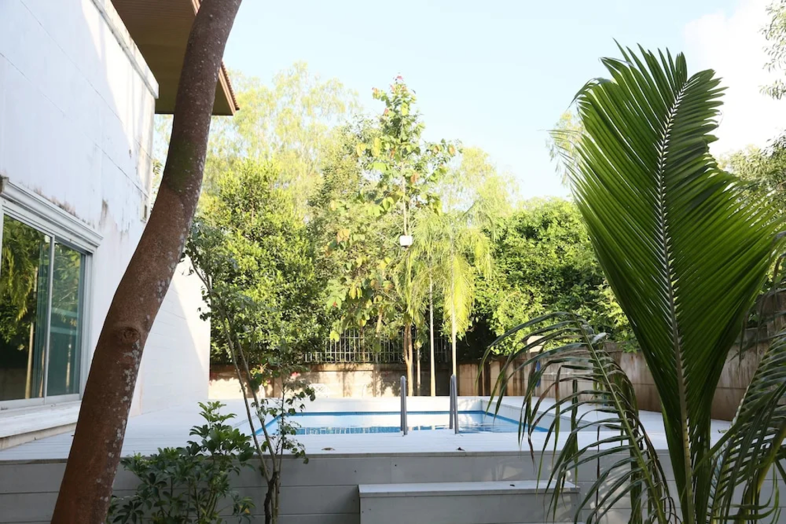 Scenxury Resort